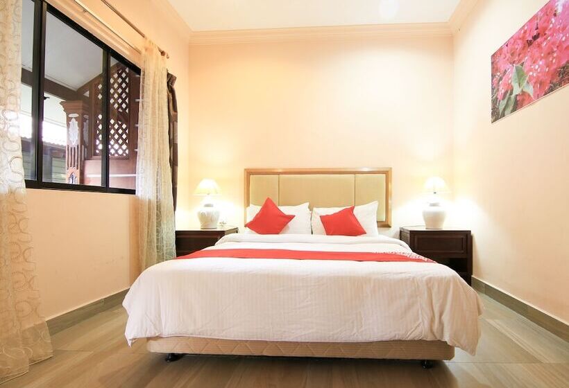 فندق Ombak Inn Chalet