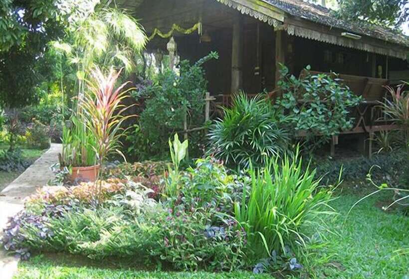 فندق Romyen Garden Resort