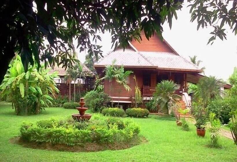 فندق Romyen Garden Resort