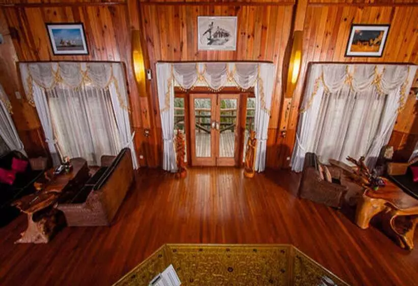 هتل Royal Nadi Resort