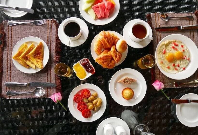 هتل Royal Nadi Resort