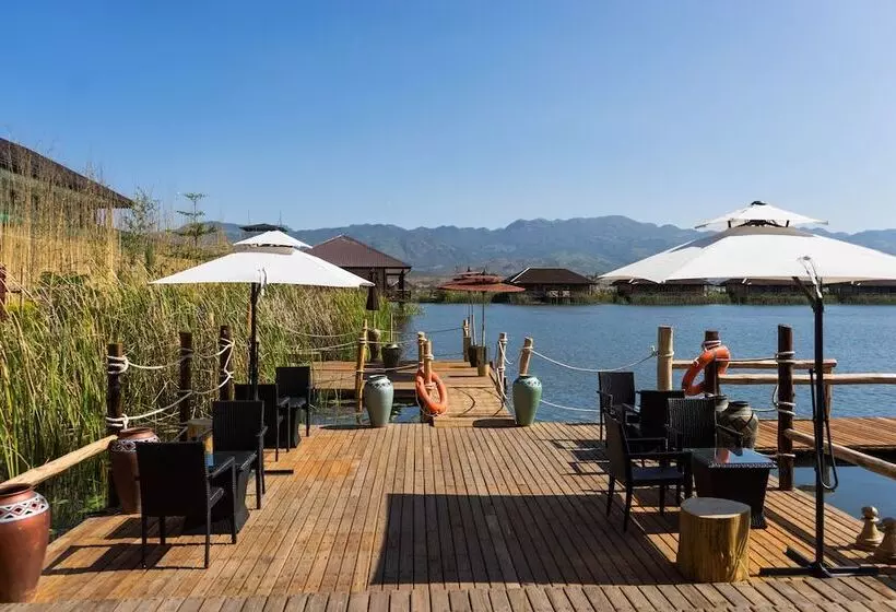 هتل Royal Nadi Resort