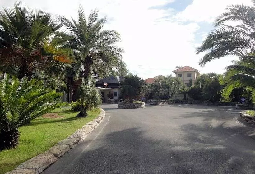 فندق Royal Place Banchang