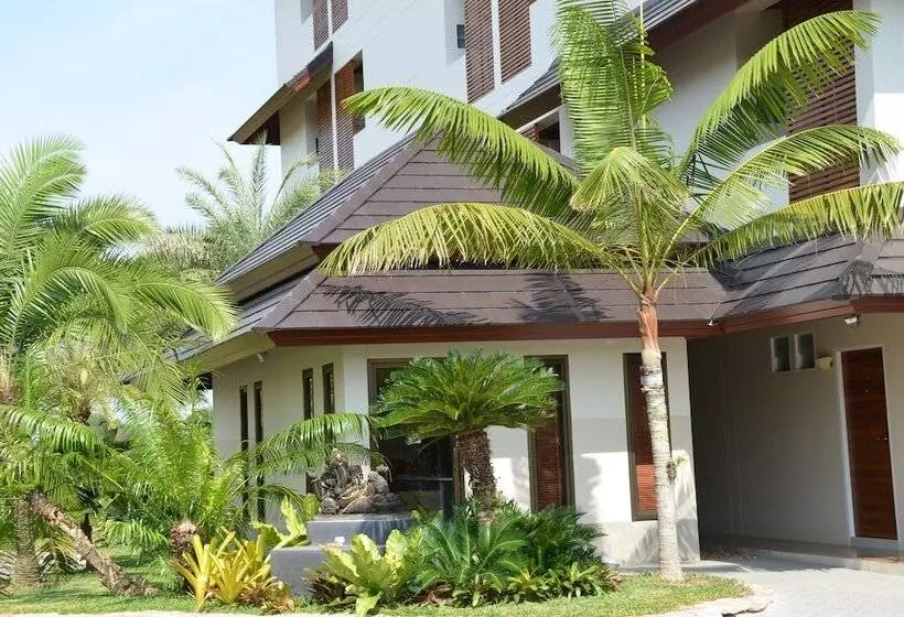 فندق Royal Place Banchang