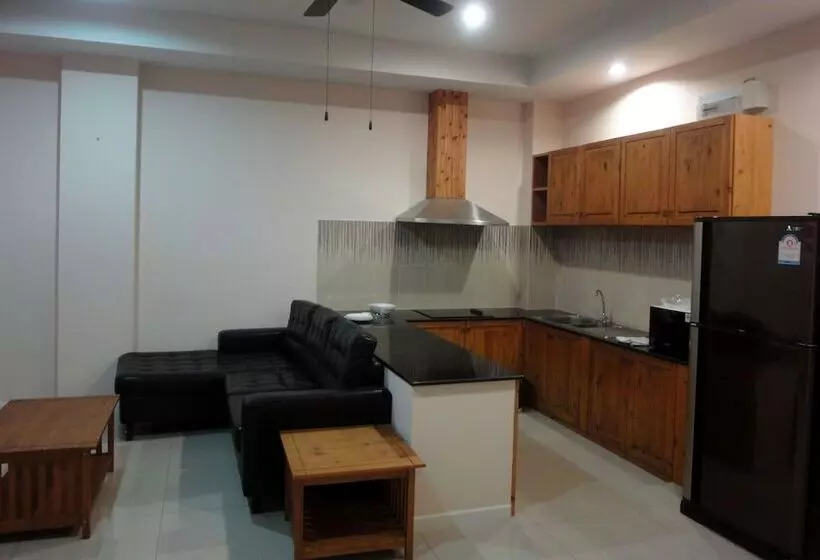 فندق Royal Place Banchang