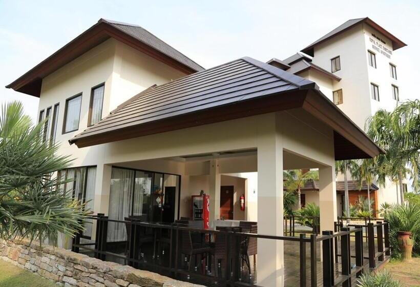 ホテル Royal Place Banchang