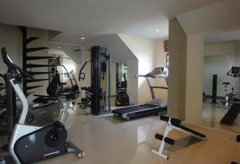 فندق Royal Place Banchang