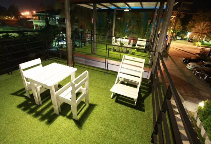 בית מלון כפרי Rublom Resort