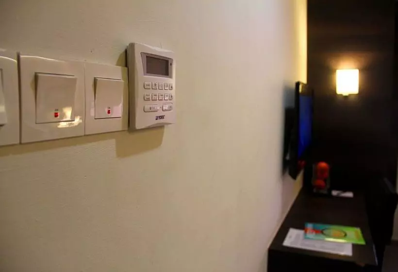 Hotel The Ninety Six Boutique