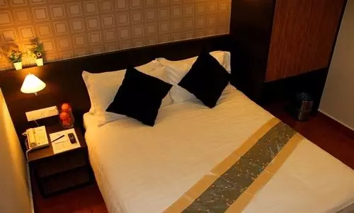 Hotel The Ninety Six Boutique