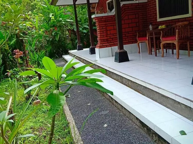 Pensiune Karma House