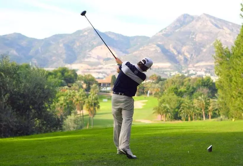 Puerto Marina Beach & Golf