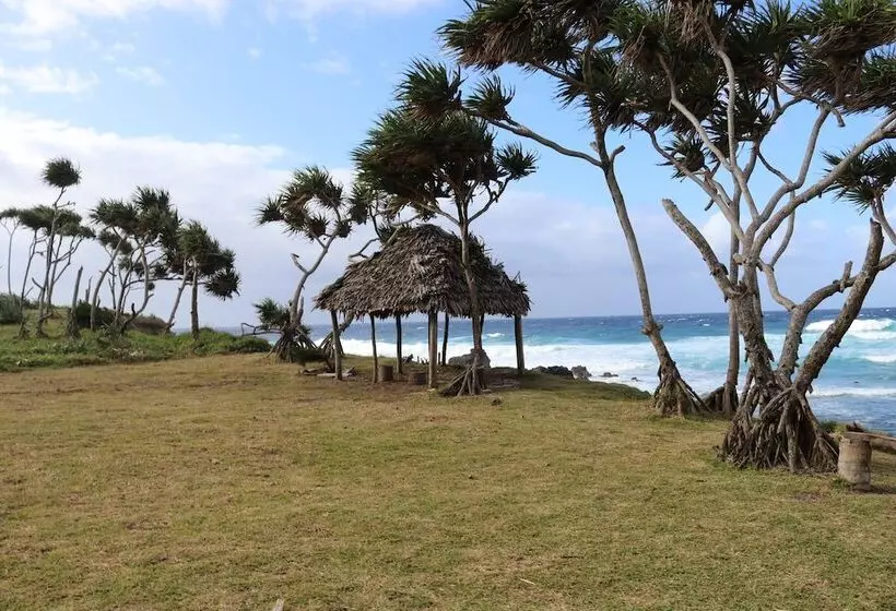 تختخواب و صبحانه Tanna Horizon Bungalows & Tours