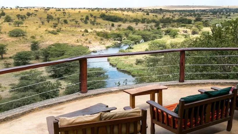 هتل Amani Mara Camp