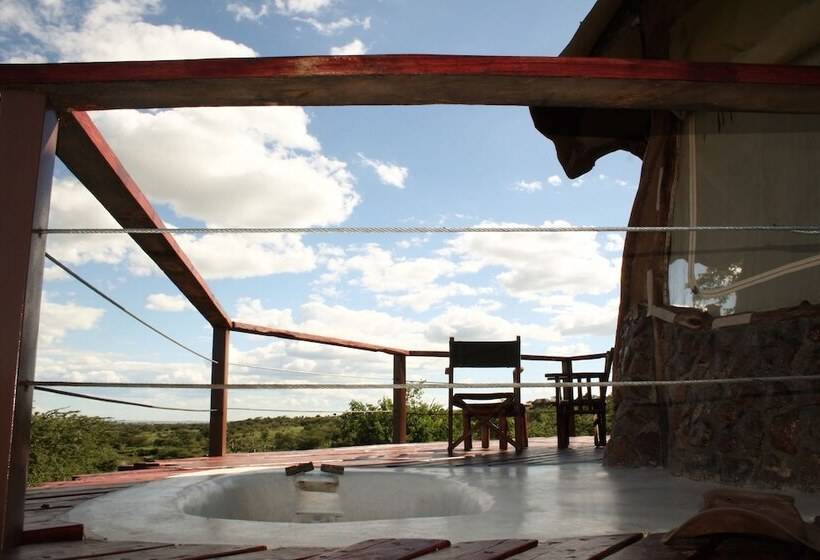 هتل Amani Mara Camp