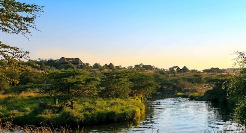 هتل Amani Mara Camp