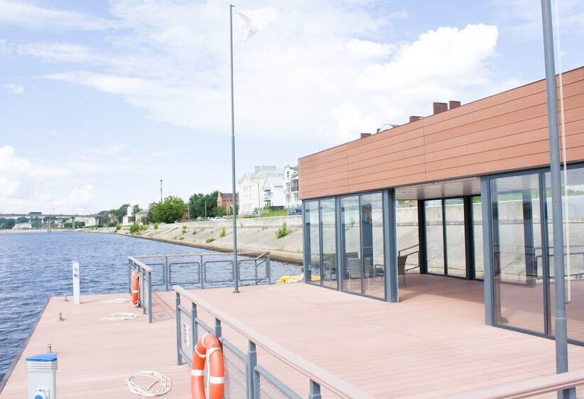 בית מלון כפרי Golden Ring