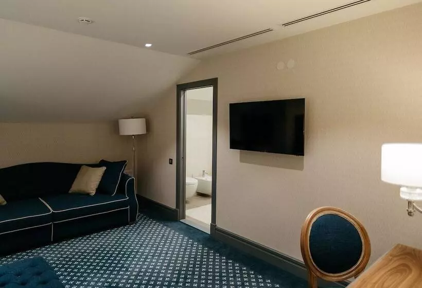 ホテル Golden Ring