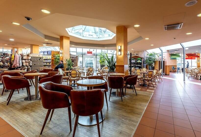 ホテル Göttingen West