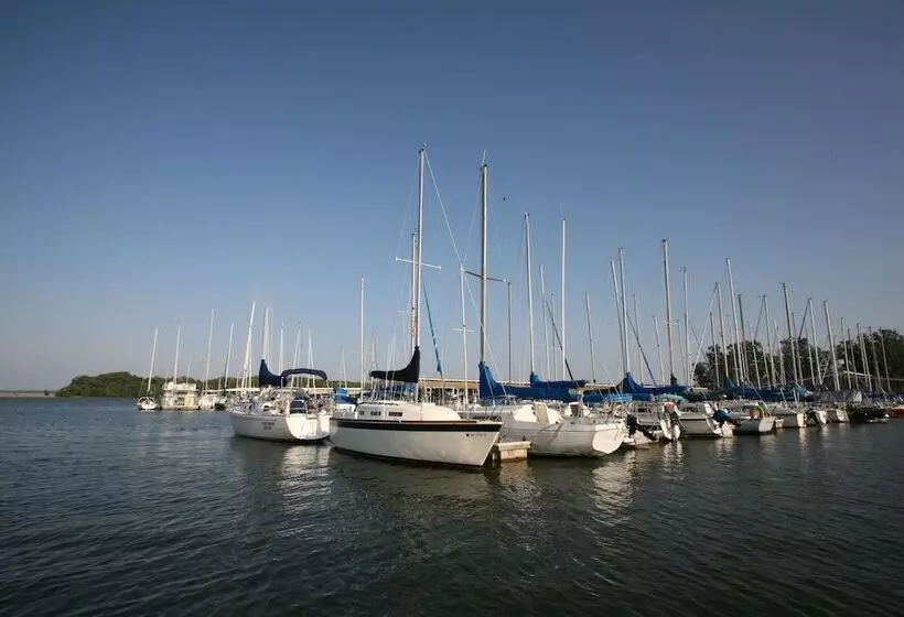 ホテル Kentucky Dam Village State Resort Park