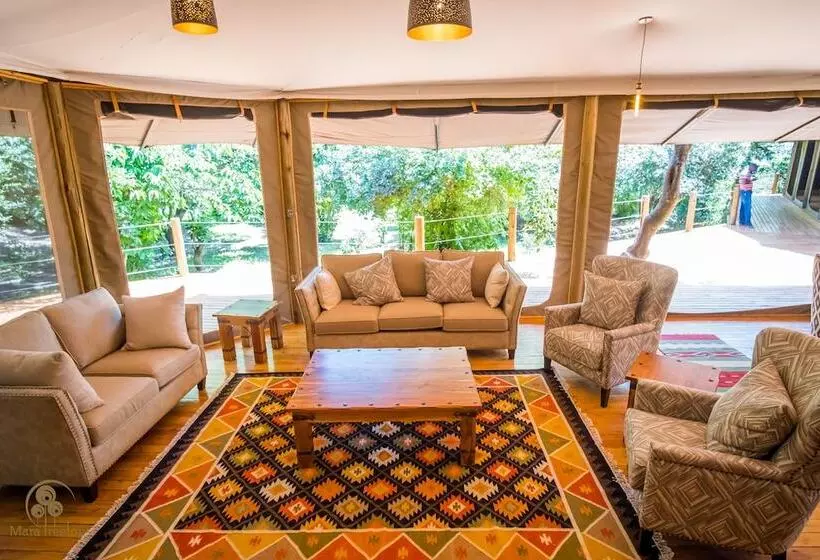 هتل Mara Treetops Luxury Camp