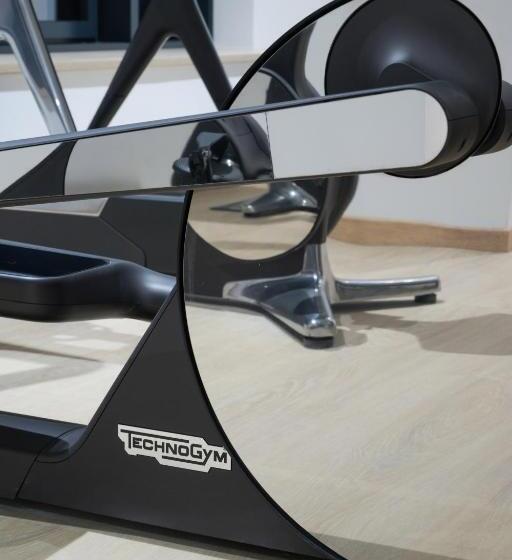 هتل Rmh Modena Raffaello