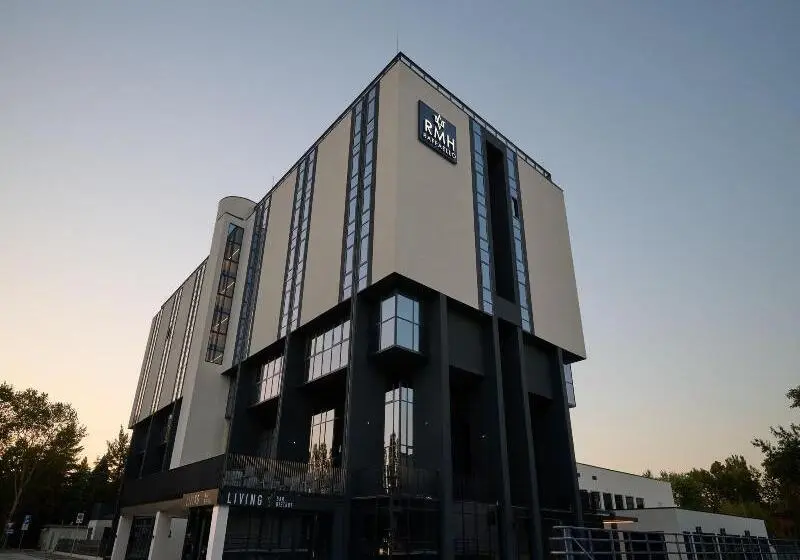 Hôtel Rmh Modena Raffaello - Modena