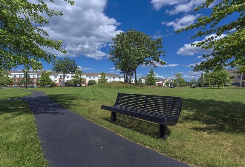 ホテル Springhill Suites Devens Common Center