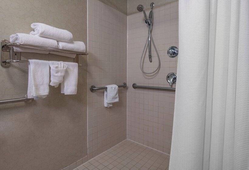 ホテル Springhill Suites Devens Common Center