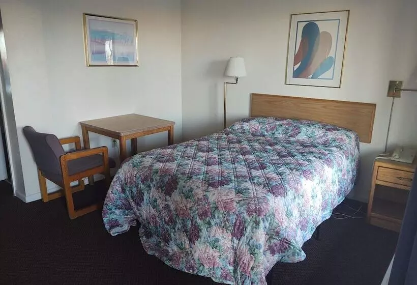 Hotelli Travel Inn Perrysburg