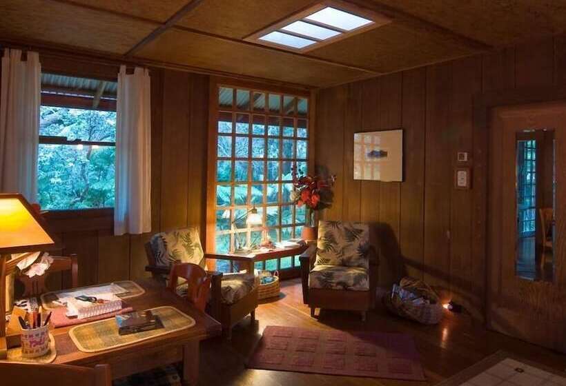 ペンション Crater Rim Cabin