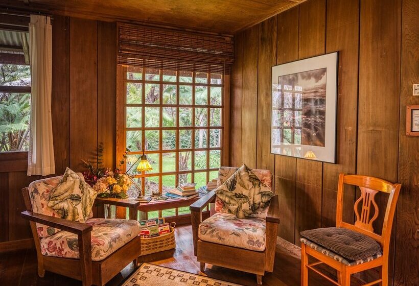 ペンション Crater Rim Cabin