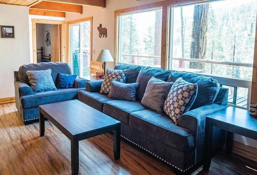 Red House   Minutes To Shaver Lake!