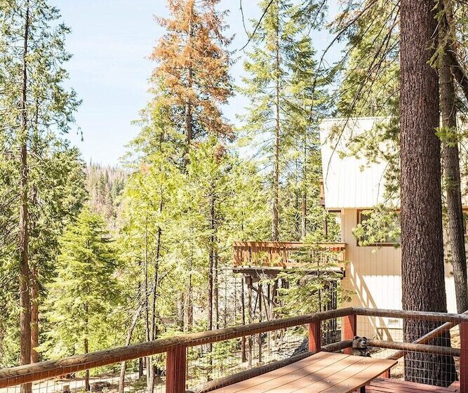 Red House   Minutes To Shaver Lake!