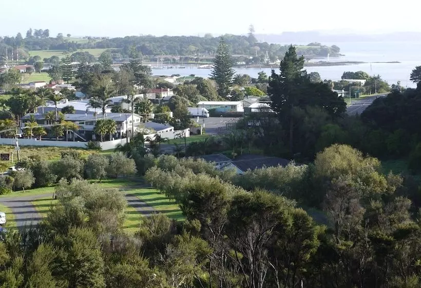 Bay Of Islands Holiday Apartments