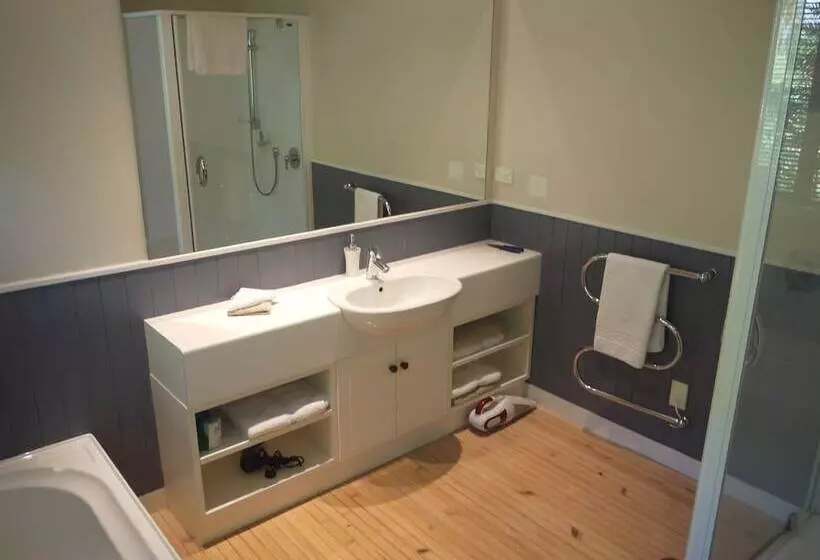 Bay Of Islands Holiday Apartments