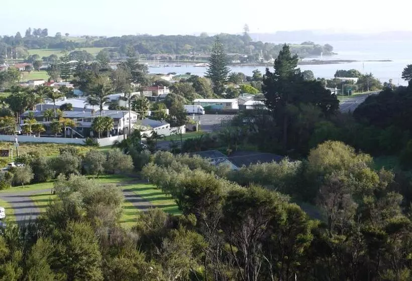 Bay Of Islands Holiday Apartments