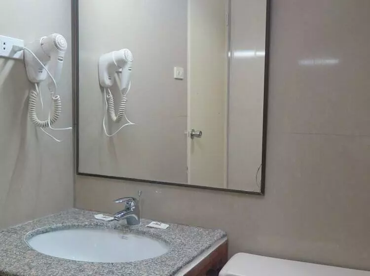 בית מלון כפרי Bohol La Roca