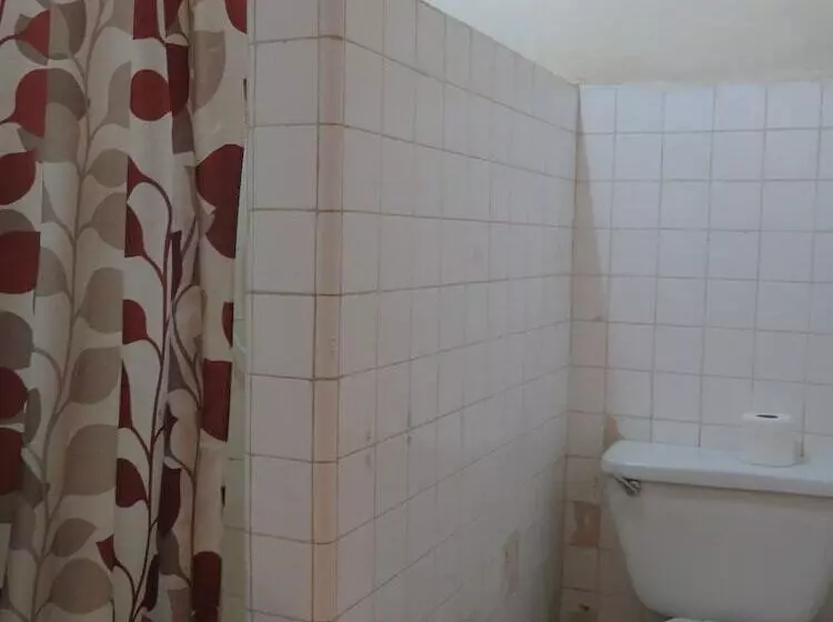 בית מלון כפרי Bohol La Roca