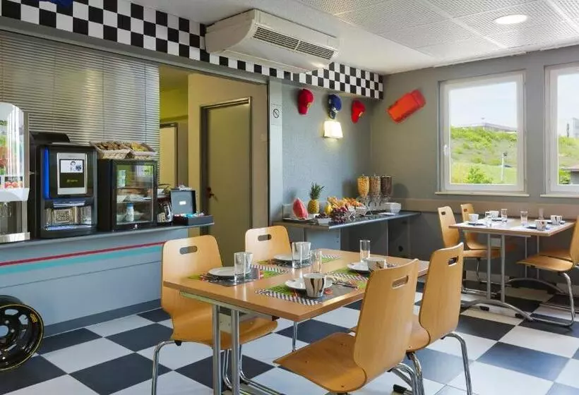 Enzo Hotels Nancy Frouard By Kyriad Direct