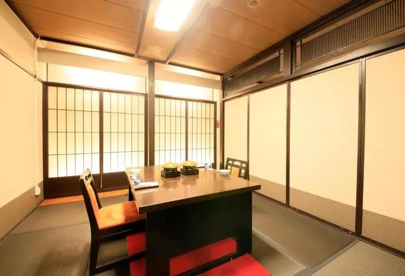 호텔 Ginshotei Awashima