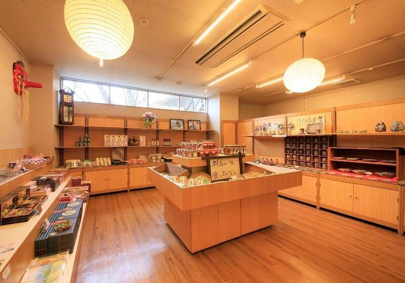 Отель Ginshotei Awashima