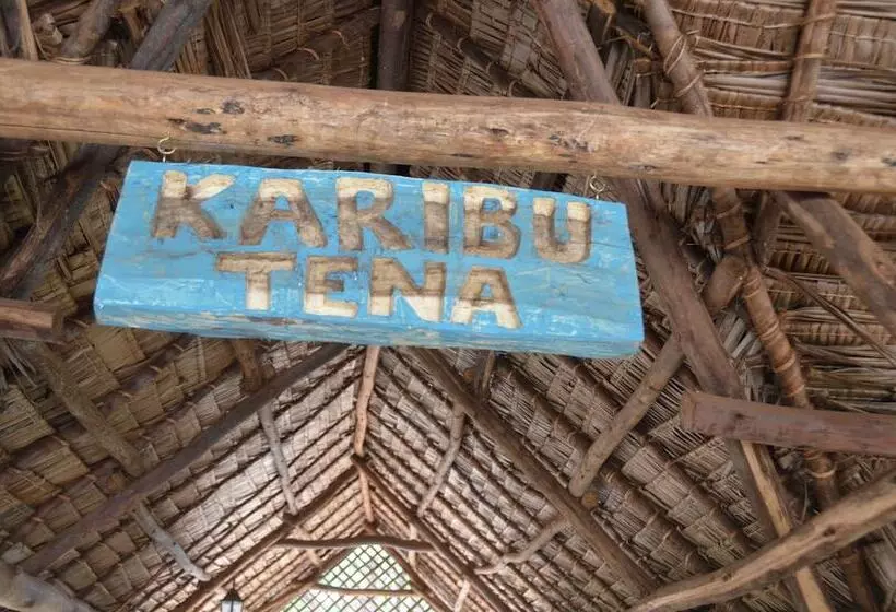 هتل Honey Badger Lodge