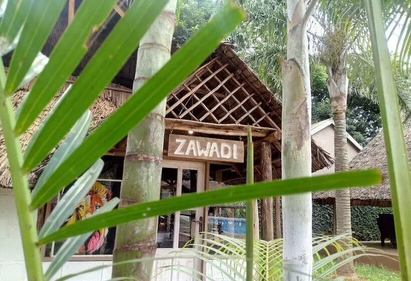 هتل Honey Badger Lodge