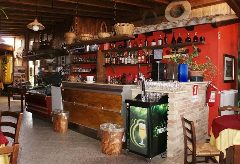 Отель Al Lago Verde