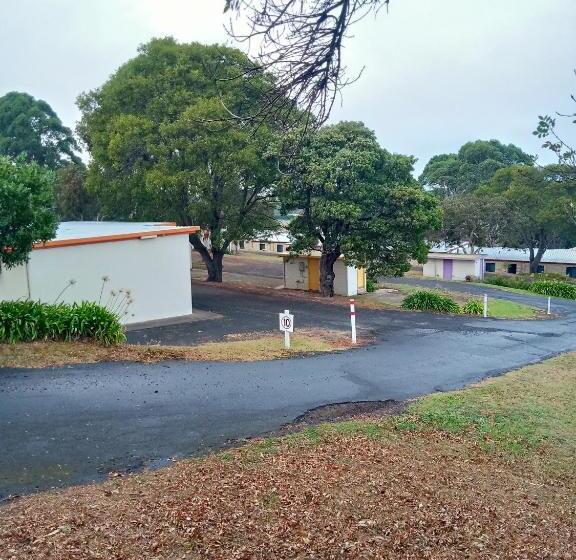 בית מלון כפרי Limestone Coast Tourist Park