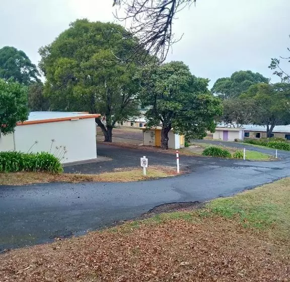 בית מלון כפרי Limestone Coast Tourist Park