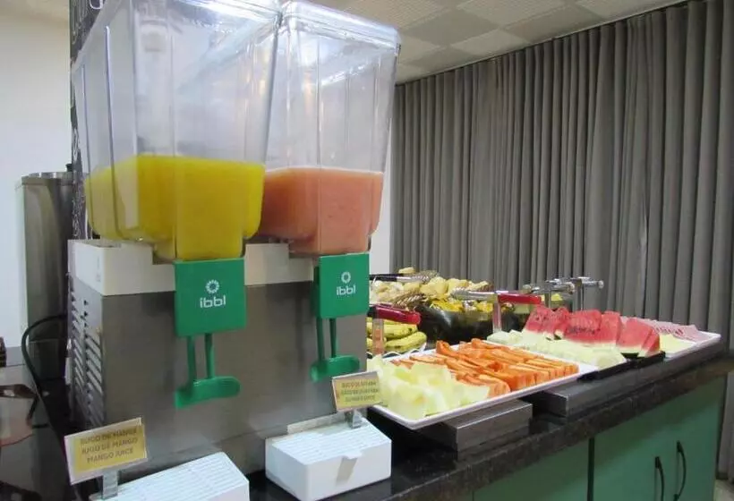 Отель Paramount   São Paulo   Próximo A 25 De Março, Brás E Bom Retiro Garanta Já Sua Hospedagem