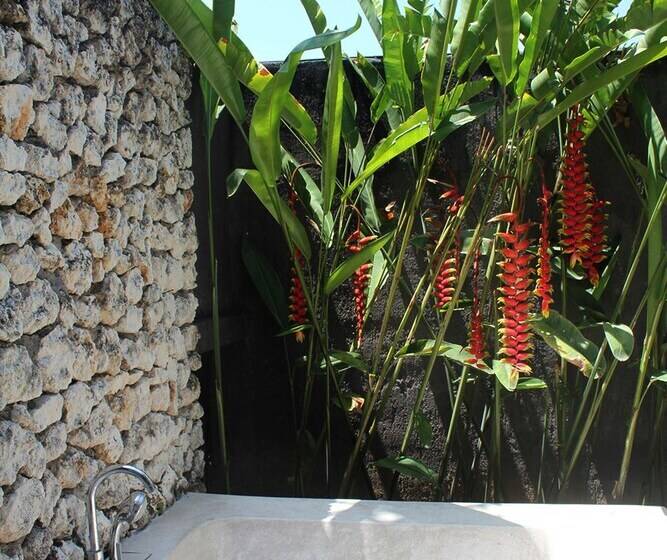 Otel Seabreeze Hostel Bali