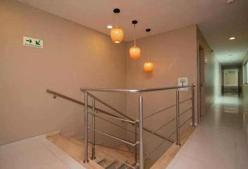 Varanasi Hotel Boutique Aeropuerto